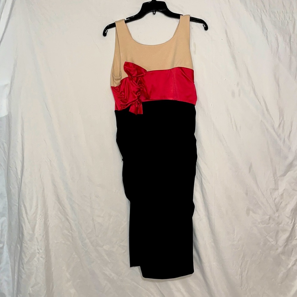 Women’s Sleeveless Knit Dress